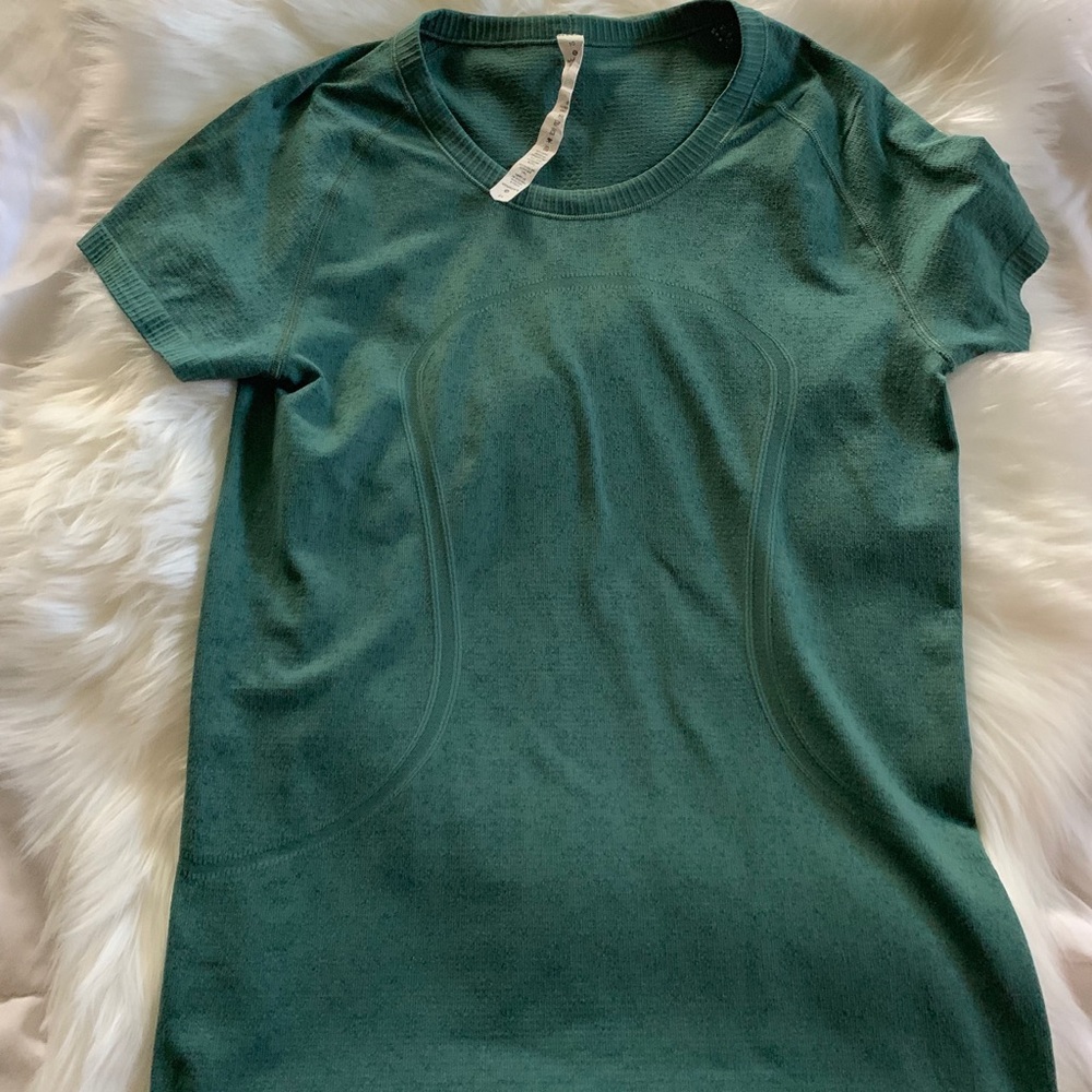 Lululemon Swiftly Tech SS Crew